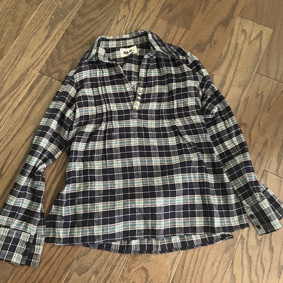 Ladies blue and white plaid flannel size M with AC/DC back patch - Picture 1 of 3